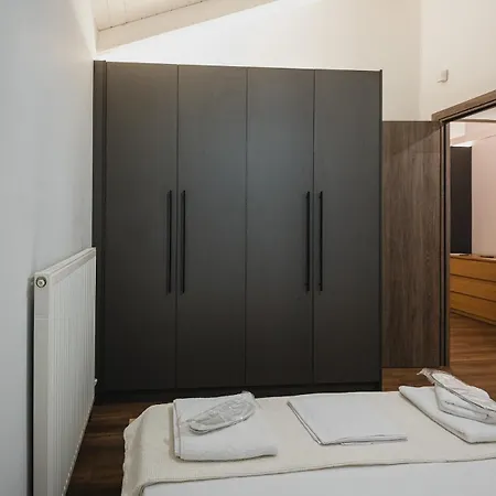 Choros Kings Loft Apartament Larissa